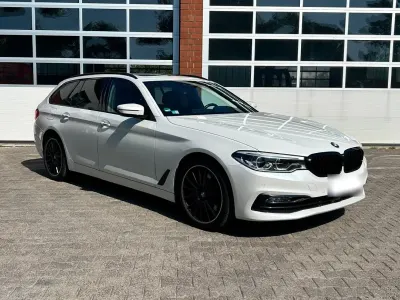 Gebraucht BMW 530 Sport Line 265 PS (194 kW) 2018 Weiß Kombi
