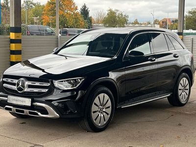 Mercedes GLC300