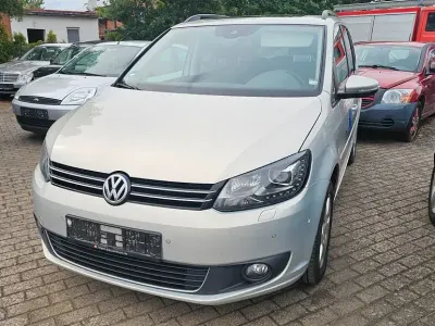 Gebraucht VW Touran 150 PS (110 kW) 2012 Silber Van / Kleinbus