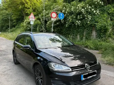 Gebraucht VW Golf VII 110 PS (80 kW) 2016 Schwarz Kombi