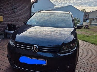Gebraucht VW Touran 140 PS (102 kW) 2013 Blau Van / Kleinbus