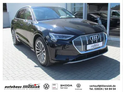 Gebraucht Audi e-tron Advanced Plus 300 kW (408 PS) 2022 Schwarz SUV
