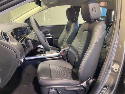 Gebraucht 2024 Mercedes B200 Van / Kleinbus | 31.900 € (Fairer Preis)