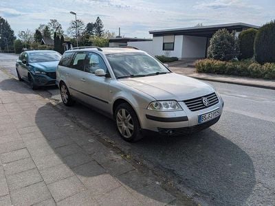 Usata VW Passat Highline 131 CV (96 kW) 2001 Argento Station wagon