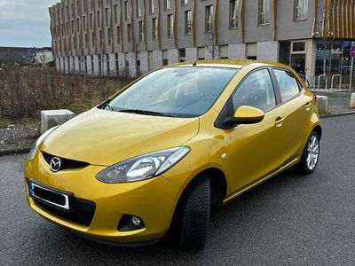 Gold Gebraucht 2008 Mazda 2 Independence Limousine | 3.200 € (Fairer Preis)