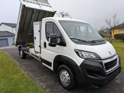 Gebraucht Peugeot Boxer 165 PS (121 kW) 2020 Weiß Van