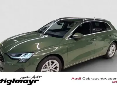 Gebraucht Audi A3 Advanced Plus 116 PS (85 kW) 2025 Distriktgrün metallic Limousine