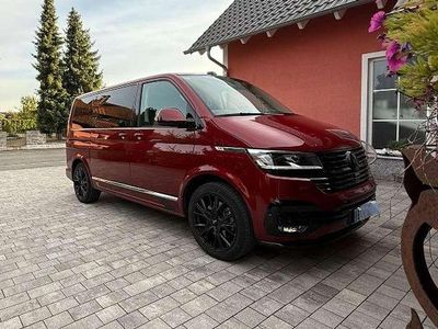 Gebraucht VW Multivan Highline 199 PS (146 kW) 2020 Rot Van