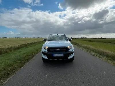 Gebraucht Ford Ranger Wildtrack 200 PS (147 kW) 2016 Weiß Pickup