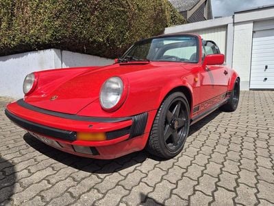 Second-hand Porsche 911SC 188 CP (138 kW) 1980 Roșu