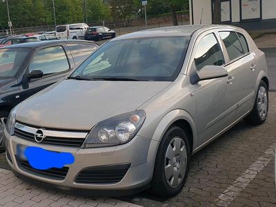 Gebraucht Opel Astra 90 PS (66 kW) 2006 Beige Kleinwagen