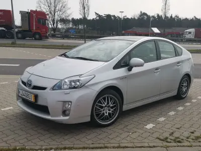Gebraucht Toyota Prius Executive 136 PS (100 kW) 2009 Silber Kleinwagen