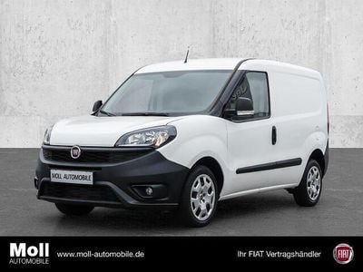 Gebraucht Fiat Doblò 101 PS (74 kW) 2019 Weiß) (weiss Van / Kleinbus