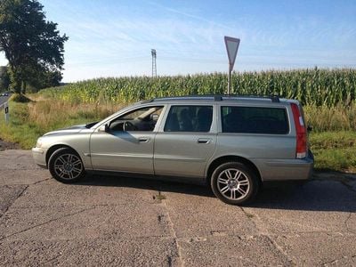 Gebraucht Volvo V70 140 PS (102 kW) 2005 Grün Kombi