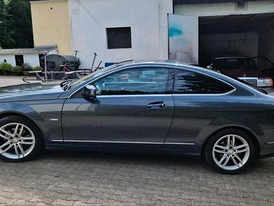 Gebraucht Mercedes C180 156 PS (114 kW) 2012 Andere farben Coupé