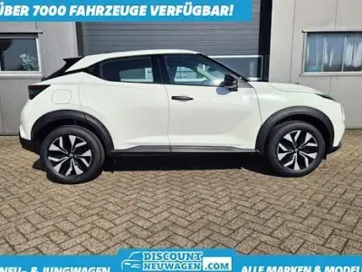 Neu Nissan Juke Acenta 114 PS (83 kW) 2026 Pearl white SUV