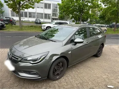 Gebraucht Opel Astra 110 PS (80 kW) 2017 Grau Kombi