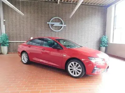Gebraucht Opel Insignia Business Elegance 174 PS (127 kW) 2020 Rot Limousine