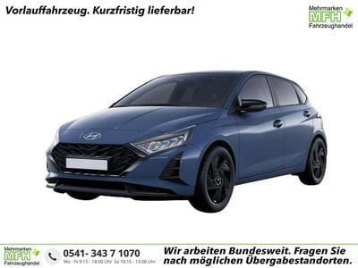 Neu Hyundai i20 Blackline 90 PS (66 kW) 2026 Vibrant blau metallic Kleinwagen