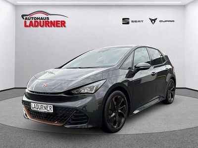 Quasargrau Gebraucht 2022 Cupra Born Kleinwagen | 24.630 € (Etwas zu teuer)