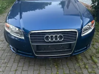 Gebraucht Audi A4 131 PS (96 kW) 2005 Blau Kombi