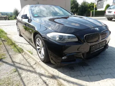 Gebraucht BMW 520 Sport Line 184 PS (135 kW) 2011 Black sapphire metallic Limousine