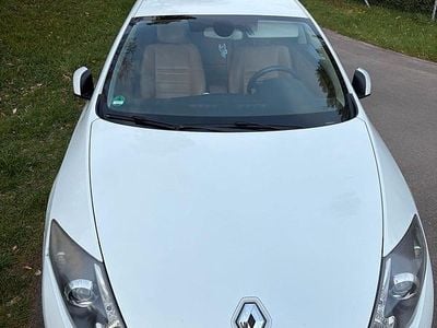 Gebraucht Renault Laguna Coupé 205 PS (150 kW) 2008 Weiß Coupé
