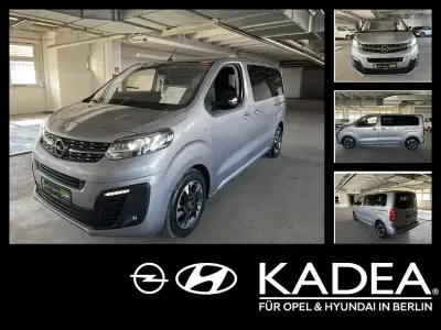 Gebraucht Opel Zafira Life 177 PS (130 kW) 2023 Kontrast grau/quarz silber (metallic) Van / Kleinbus