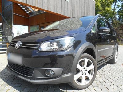 VW Touran Cross