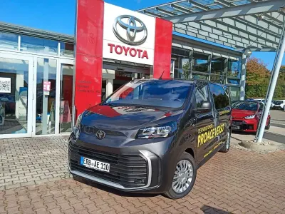 Gebraucht Toyota Proace Verso Comfort 144 PS (105 kW) 2025 Titanium grey Kombi