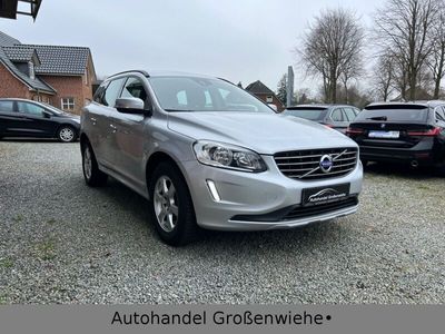 gebraucht Volvo XC60 Momentum 2WD*D4*NAVI*AHK*SHZ*ALO*190 PS