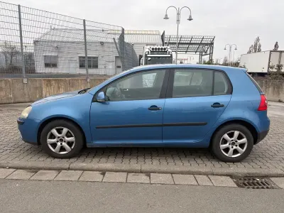 Brugt VW Golf IV 75 HK (55 kW) 2004 Blå Hatchback