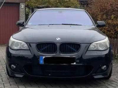 Gebraucht BMW 523 M Sport 177 PS (130 kW) 2006 Schwarz Limousine