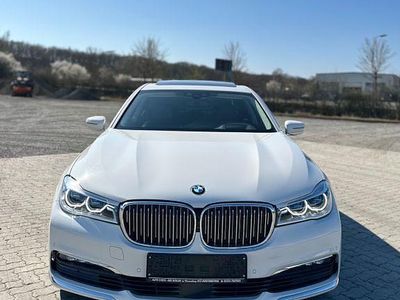 BMW 730