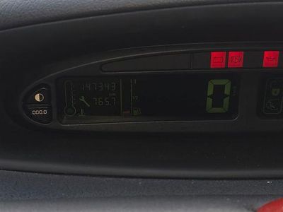 Gebraucht Citroën Xsara Picasso 116 PS (85 kW) 2004 Silber Van / Kleinbus