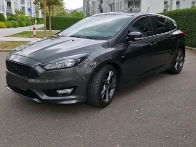 Gebraucht Ford Focus ST-Line 182 PS (133 kW) 2018 Limousine