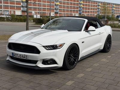 Second-hand Ford Mustang 421 CP (309 kW) 2017 Alb Cabrio