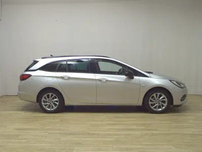 Second-hand Opel Astra Elegance 122 CP (89 kW) 2021 Argintiu Break