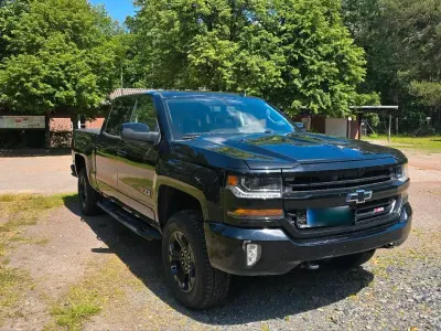 Gebraucht Chevrolet Silverado LT 360 PS (264 kW) 2017 Schwarz SUV