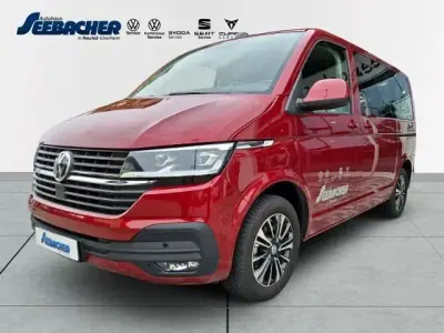 Second-hand VW Caravelle Trendline 150 CP (110 kW) 2023 Roșu Van