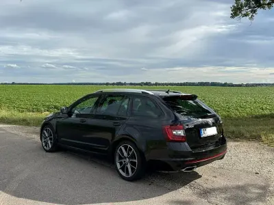 Gebraucht Skoda Octavia RS 184 PS (135 kW) 2017 Schwarz Kombi