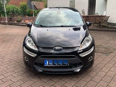Usata Ford Fiesta Titanium 120 CV (88 kW) 2012 Nero Berlina