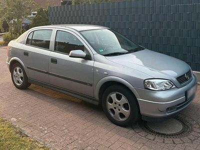 Usata Opel Astra 2000 Grigio Berlina