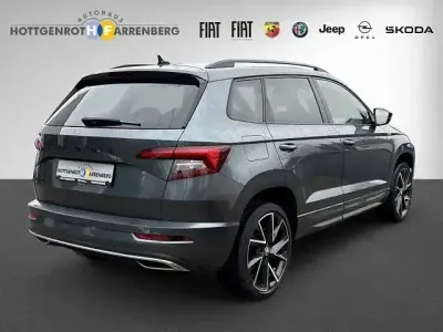 Gebraucht Skoda Karoq SportLine 150 PS (110 kW) 2020 Grau SUV