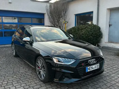 Używany Audi S4 341 KM (250 kW) 2022 Czarny Kombi