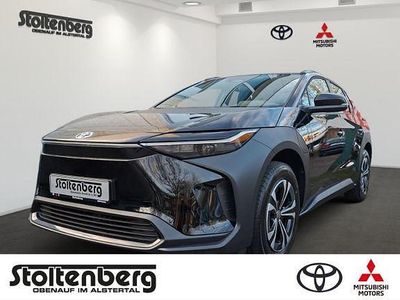 Gebraucht Toyota bZ4X Comfort 150 kW (204 PS) 2024 Onyxschwarz SUV