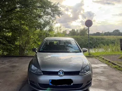 Gebraucht VW Golf VII Move 105 PS (77 kW) 2013 Silber Limousine