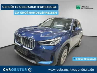 Gebraucht BMW iX1 230 kW (313 PS) 2023 Blau SUV