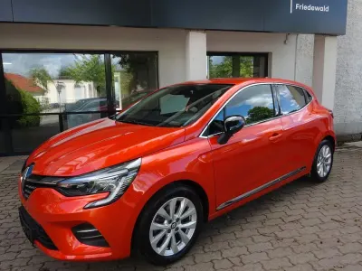 Gebraucht Renault Clio Intens 101 PS (74 kW) 2022 Orange Kleinwagen