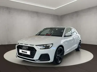 Neu Audi A1 Advanced Plus 116 PS (85 kW) 2026 Gletscherweiß metallic SUV